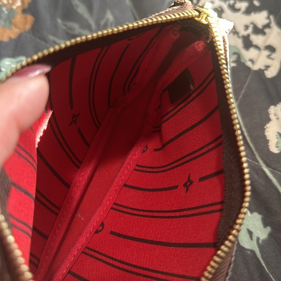 Louis vuitton TB pochette - Picture 2 of 8